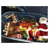 tote w beautiful Christmas holiday decor reindeer