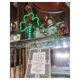 St Patricks decor light
