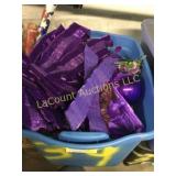 tote w beautiful pruple Christmas decor
