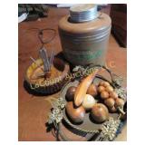 Vintage thermos wood fruit nut bowl