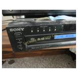 Sony DVP-NC685V CD DVD player