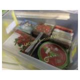 tote w  Christmas plates & napkins many