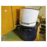 enameled pail w wood handle canning kettle