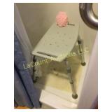shower seat good condition
