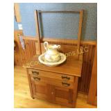 antique wash stand w towel bar
