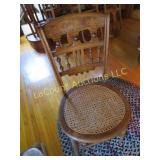 antique accent chair beautiful condition