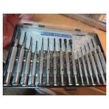 small screw driver set in case