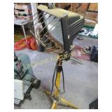 utility light on stand