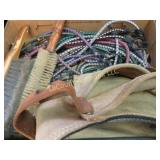 2 brushes leather tool belt bungee cords