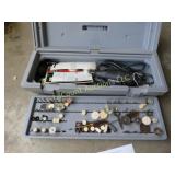 Dremel tool in case w many accessories