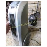 2 fans one Vornado one Lasko