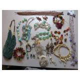 costume jewelry necklaces earrings upscale