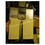 vintage Continental  bathroom scale