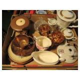 teapots irridescent cups saucers Hackefors Teapot