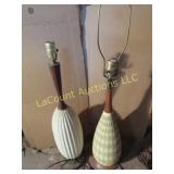 2 MCM mod table lamps