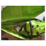 Poulan chainsaw in case super 250A