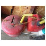 2 gas cans one is metal
