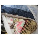 afghan cat blankets & pillow new bed skirt