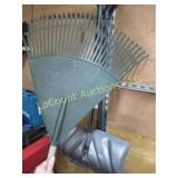 leaf rake & 2 shovels