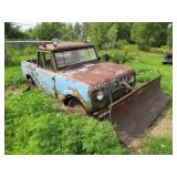 IH International Scout I w plow 1960