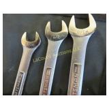 Craftsman wrench set in bag holder