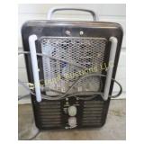 Comfort zone milkhouse type heater