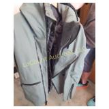 Helly Hansen mens jacket sz L excellent condition