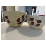 pr vintage Watt  Autumn foliage mixing  bowls