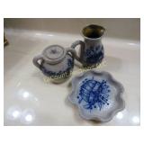 mini pottery pieces