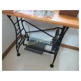 accent table from sewing machine base