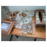 tissue box pictures candle cubes glassware