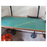 crafting sewing table w rotary matts