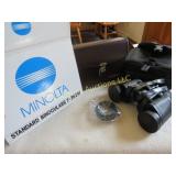 Minolta binoculars w original box