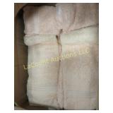 unused peach bath towels hand bath washcloth