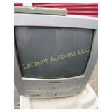 Sylvania TV DVD combo w remote