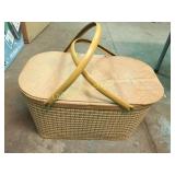 vintage picnic basket