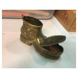 vintage metal opening shoe ashtray Italian made