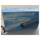 chicago electric power inverter excellent in box