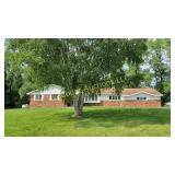 Abrams Estate Home & Out buildings 5+ Acres