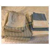 2 sets queen sheets good condtiion