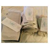 wash cloths bath matts hand towels
