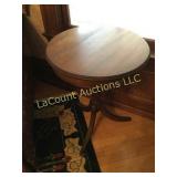 antique side table 19" diameter 20" h