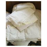 queen comforter and beautiful duvet cover