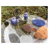 garden decorating items