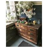 41" x 17" x 29" enry table with contents on top