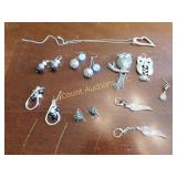 costume jewelry, 6 rings, 2 pendants, 1 neckl.