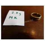 14k ring, 2.8g