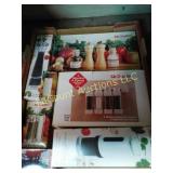 Mr. Dudley items, salt n pepper mills grinders