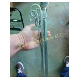 metal stakes, 6