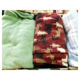 3 fleece blankets